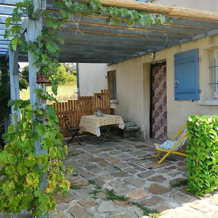 Apartamento Le Gite Des Colories Salies-de-Béarn Exterior foto